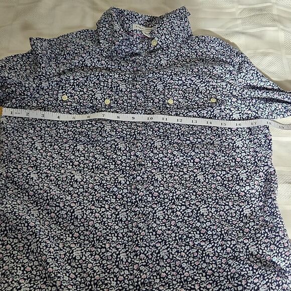 Banana Republic Women's Floral Long Sleeve Button-Up Shirt - Picture 4 of 12